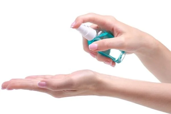 Dezenfektan Yapımı: Evde 6 Doğal Tarif