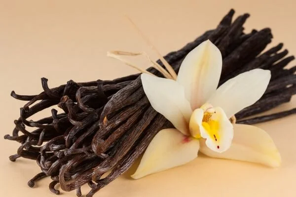 Vanilin Nedir, Ne İşe Yarar? Vanilya ile Aynı mı?